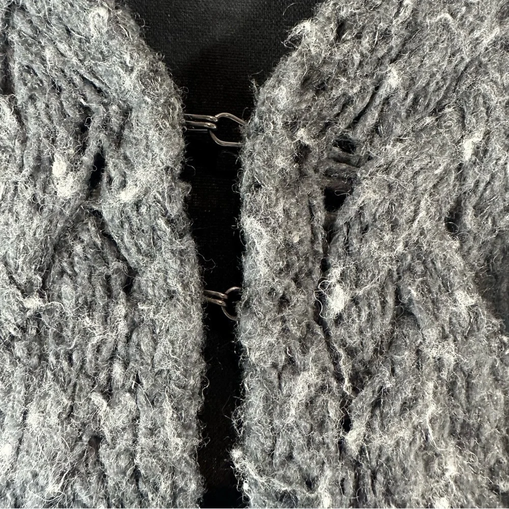 Free People Women’s Wool Alpaca Chunky Knit Sweater Cardigan Gray Striped Medium